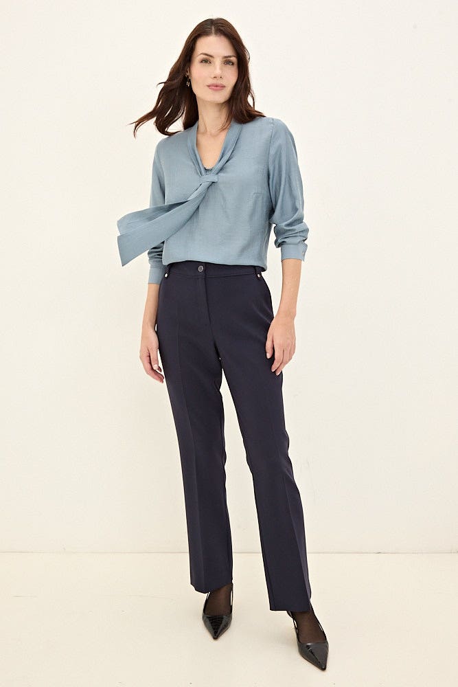 Pantalón Mujer Liso Recto con Vivo Decorativo en Pretina y Tachas Decorativas en Pasadores Azul