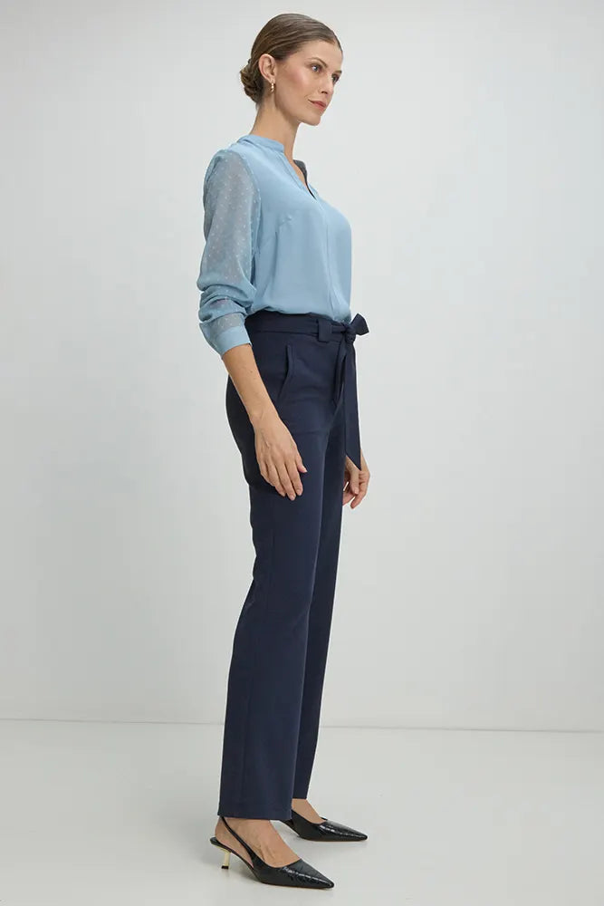 pantalon-mujer-con-lazo-azul-marino