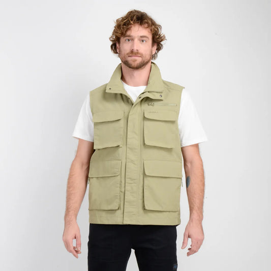 Cortaviento Hombre TRVLR Caspar Verde Claro