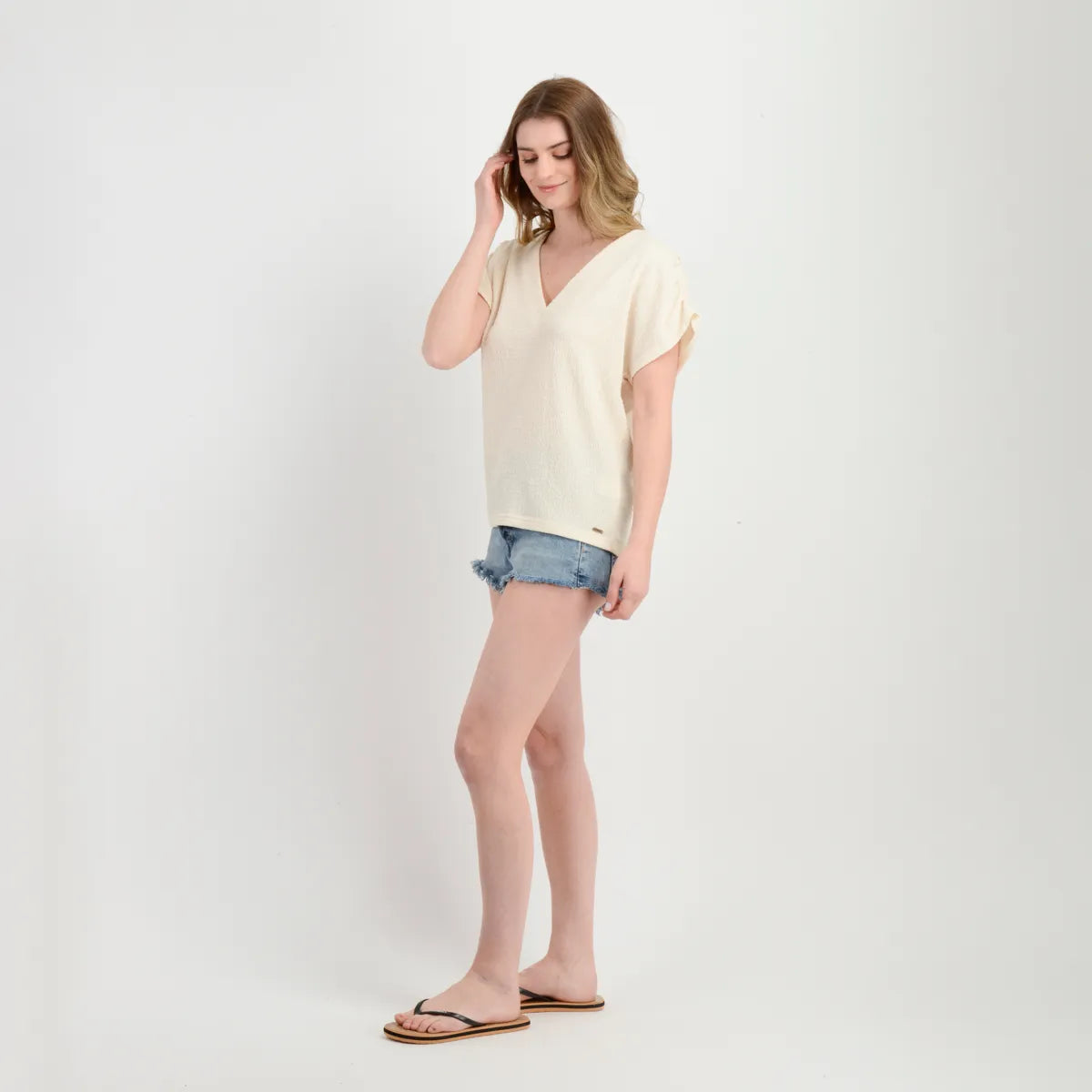 Polera Mujer Manga Corta Camile Beige Claro