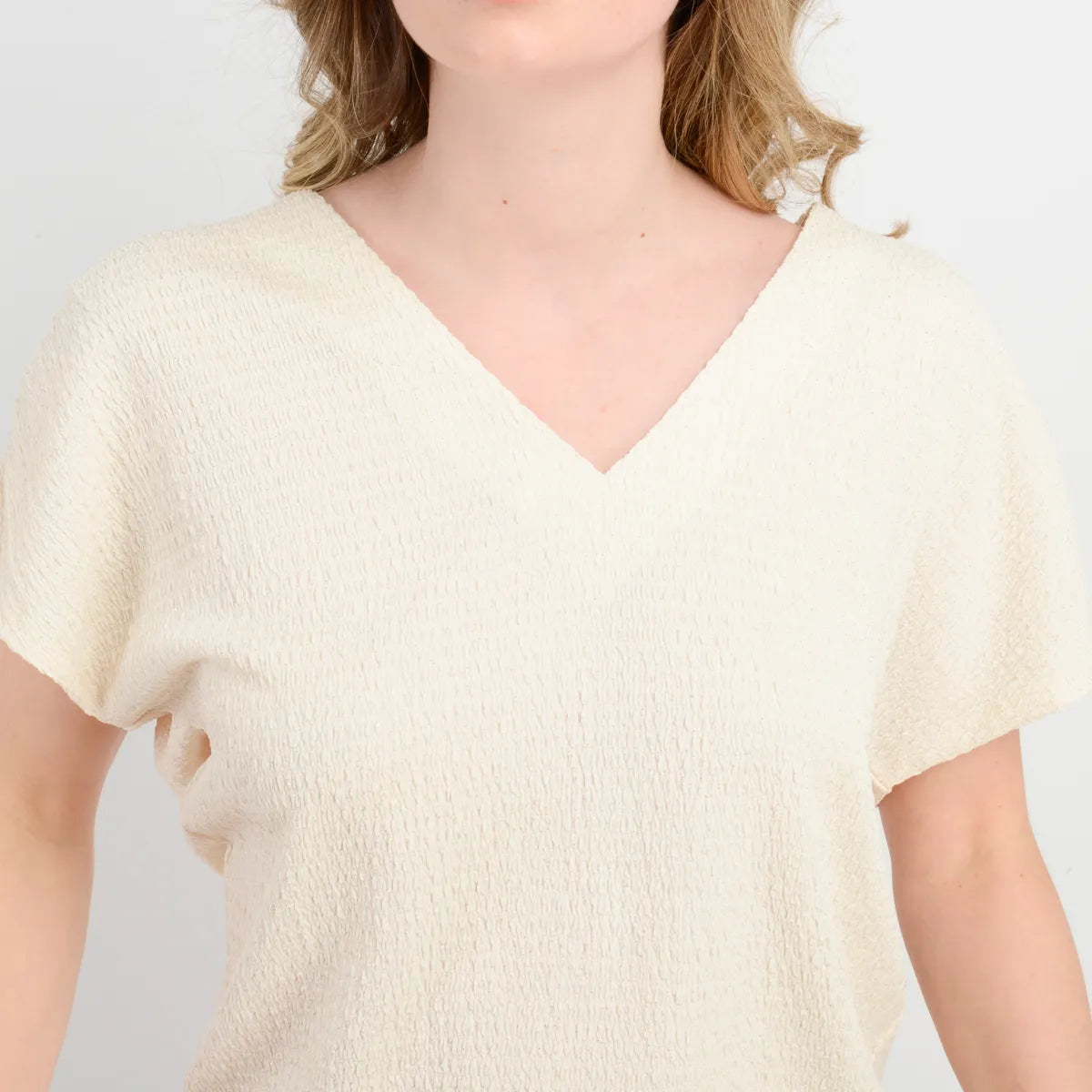 Polera Mujer Manga Corta Camile Beige Claro