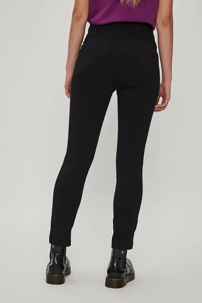 Calza Mujer Bengalina Con Pretina Ancha Diagonal Negro