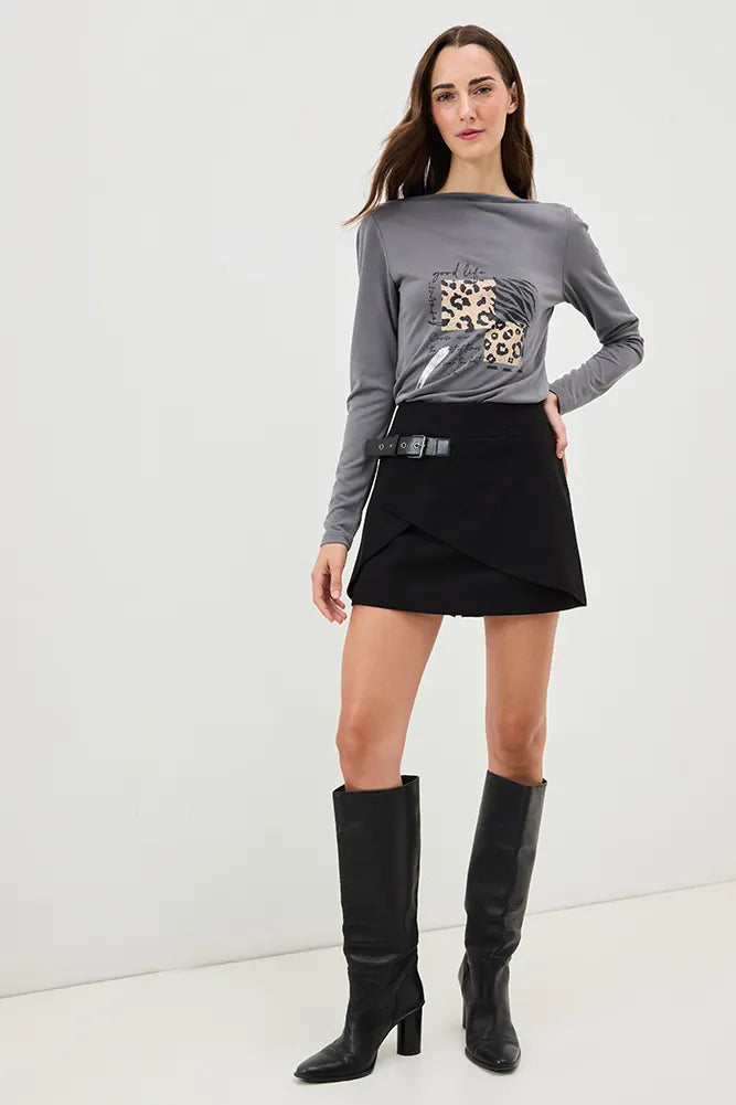 Polera Mujer Modal Con Escote Drapeado Y Estampado Focalizado Gris Marengo