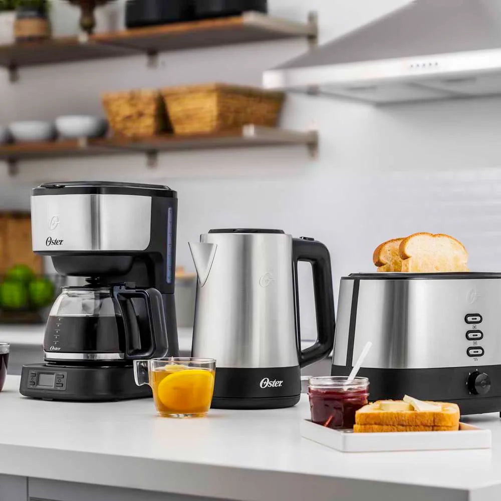 Cafetera programable Oster® 8 tazas en acero inoxidable