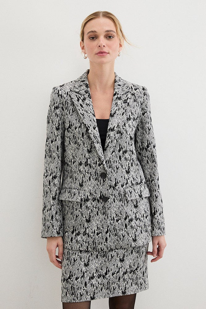 Blazer Mujer Con Solapa Y Forro Cruce De Un Botón Negro