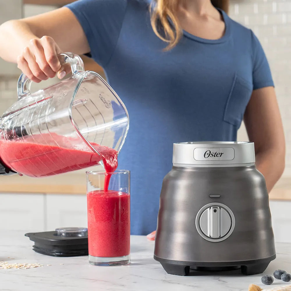 Licuadora Osterizer® MAX con vaso de vidrio de 1,75 L