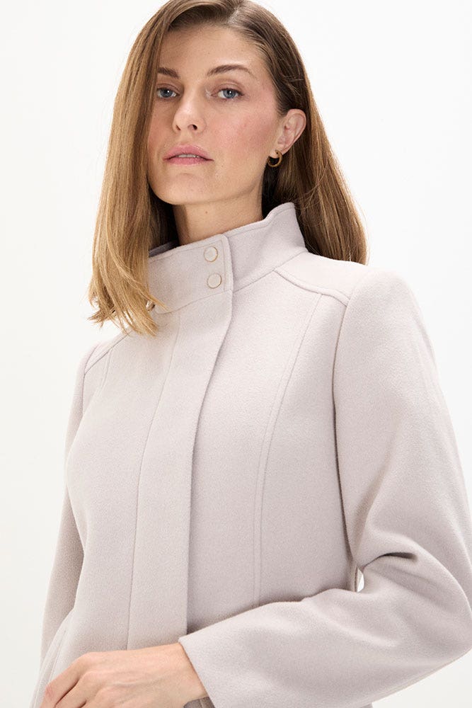Chaquetón Cuello alto de Muflón con Cortes y Bolsillo Vivo Gris