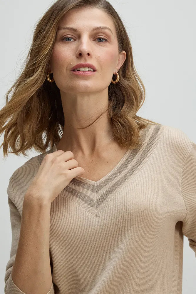 tejido-mujer-cerrado-v-con-lurex-beige