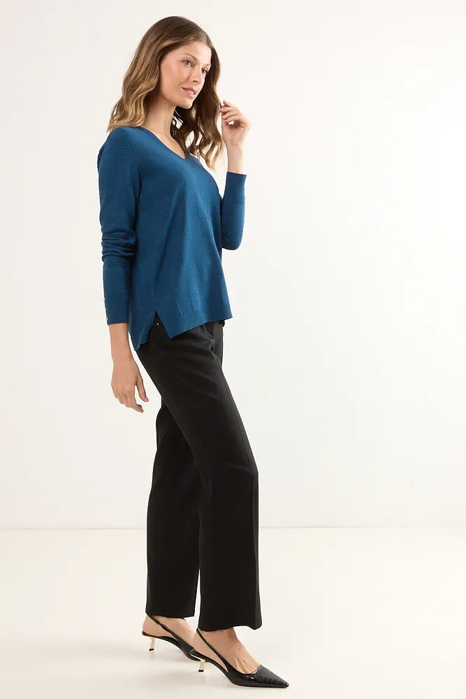 sweater-mujer-con-diseño-de-cuadros-petroleo