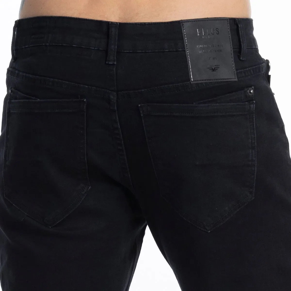 pantalon-hombre-straight-tiro-alto-negro-t40