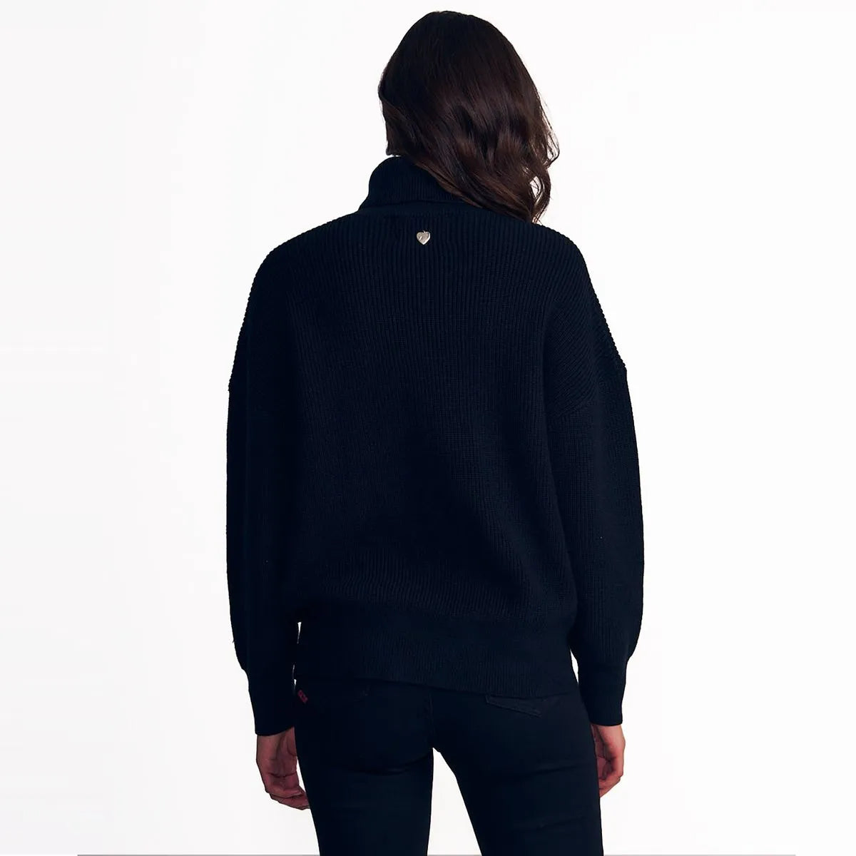 tejido-mujer-oversize-cuello-tortuga-negro