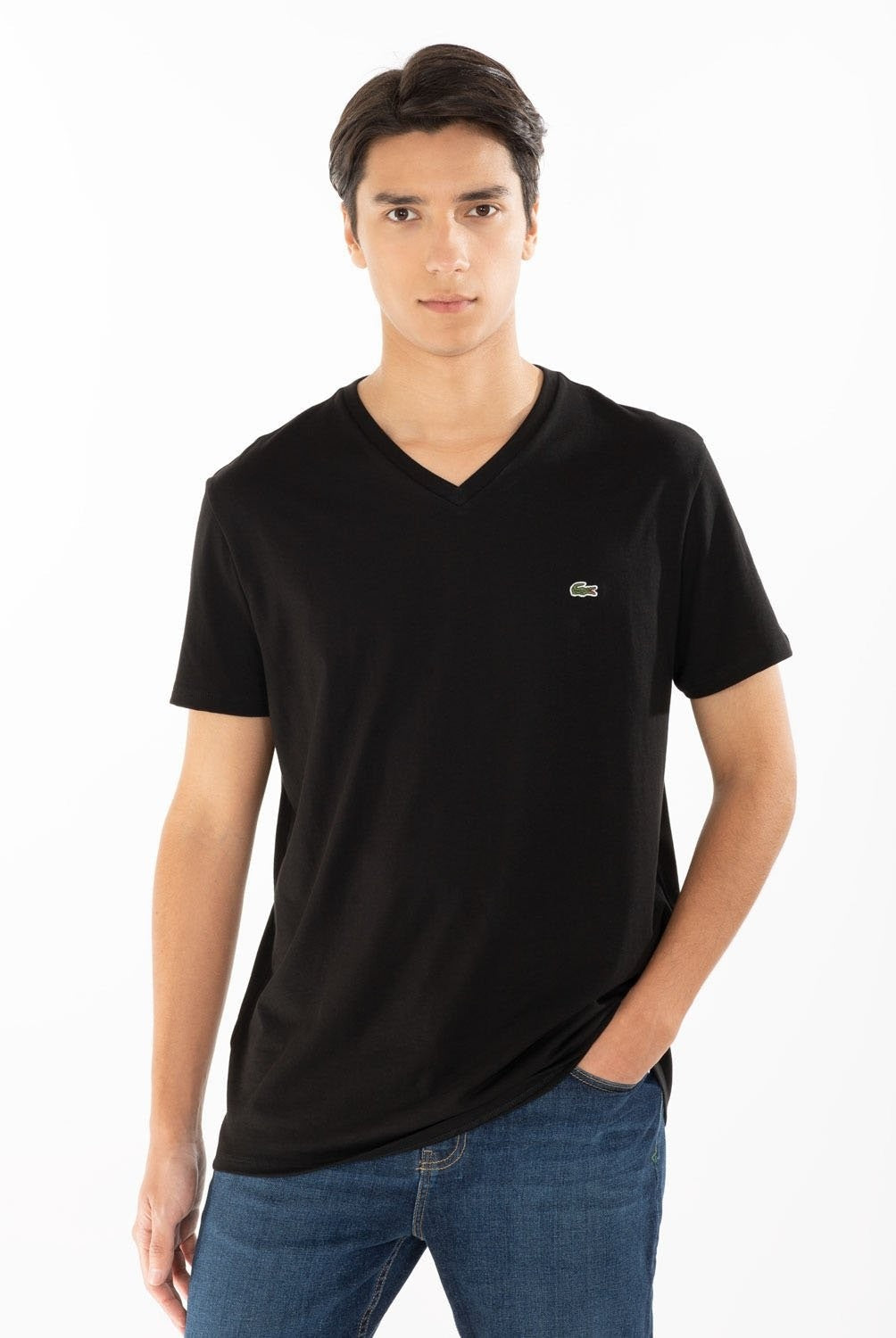 polera-hombre-cuello-v-negro