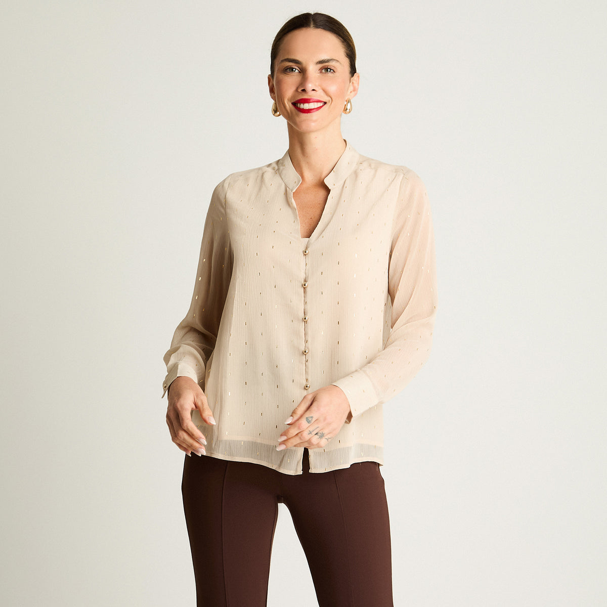 Blusa Mujer Manga Larga Escote Mao Tela Fantasia Beige