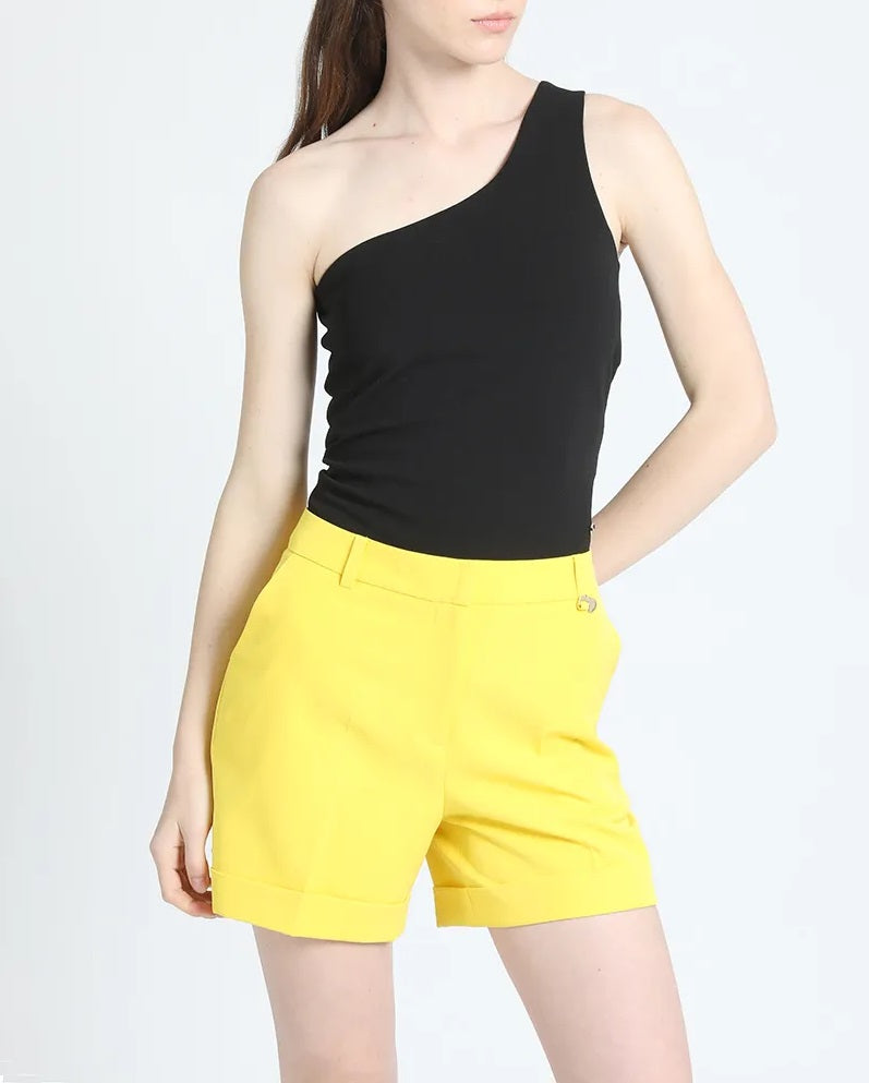 Short con Bastilla Amarillo