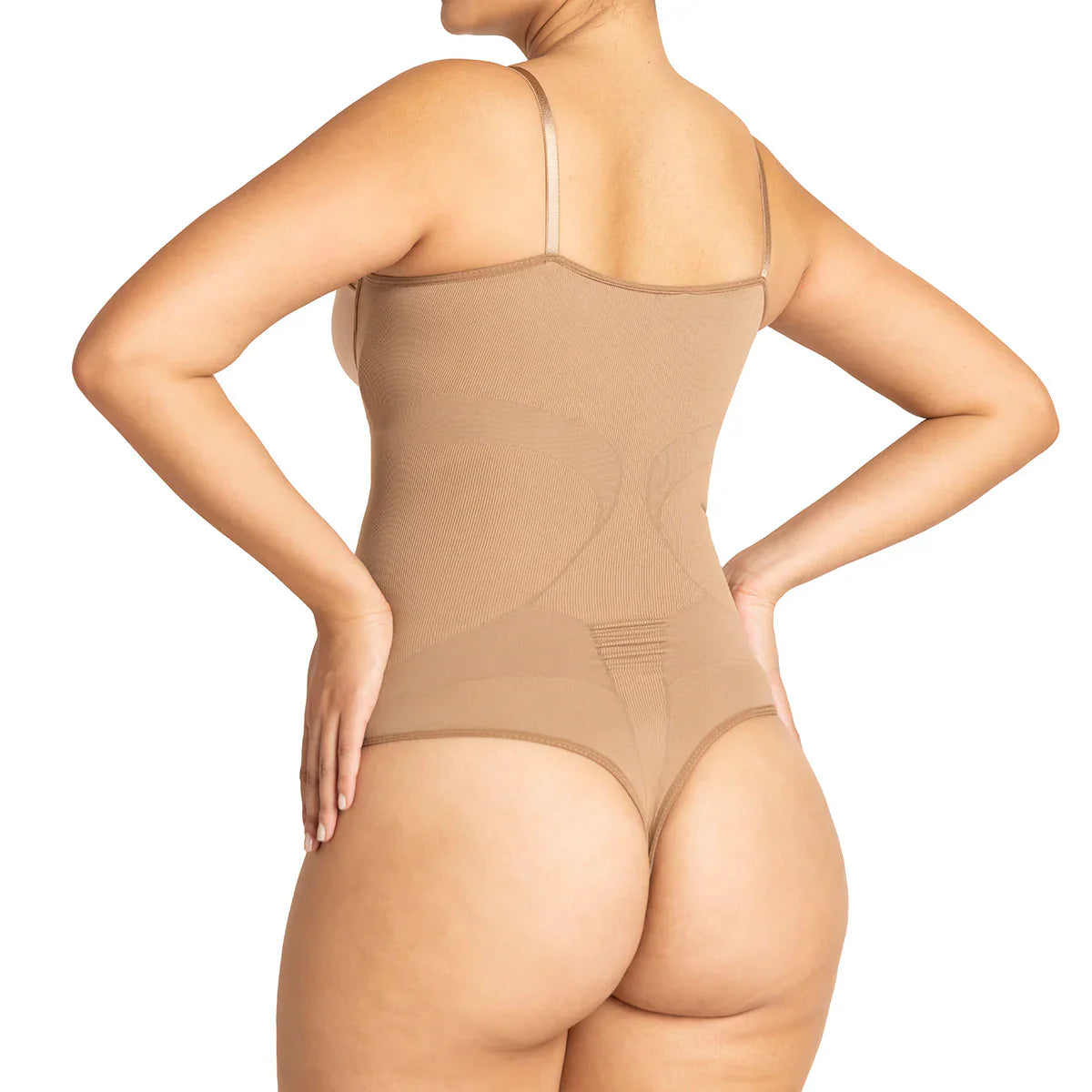 body-mujer-faja-colaless-piel