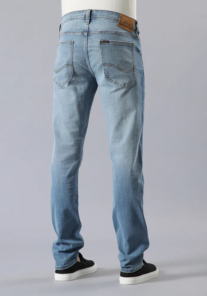 jeans-hombre-luke-slim-tapered-fit-light-blue