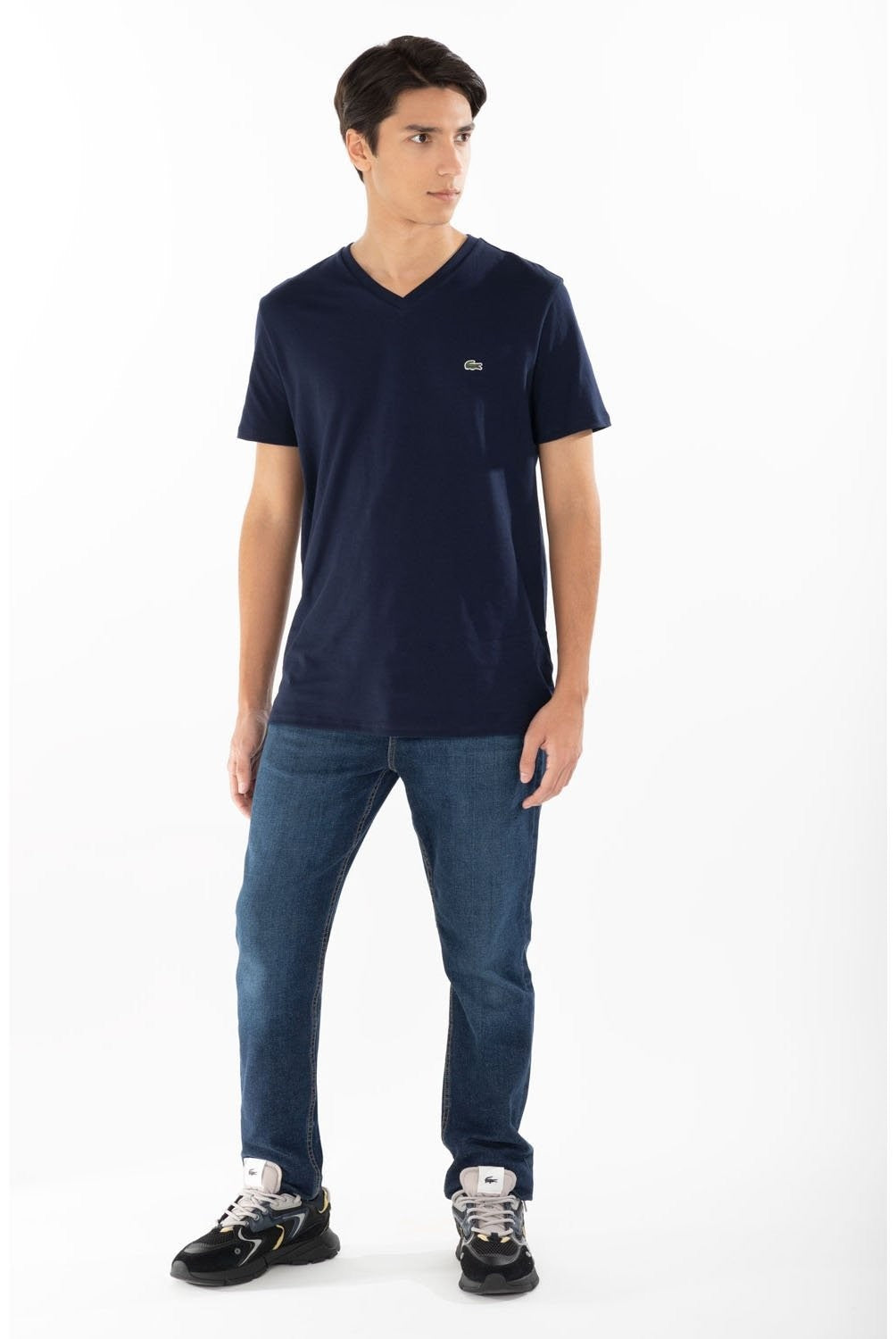 polera-hombre-cuello-v-navy