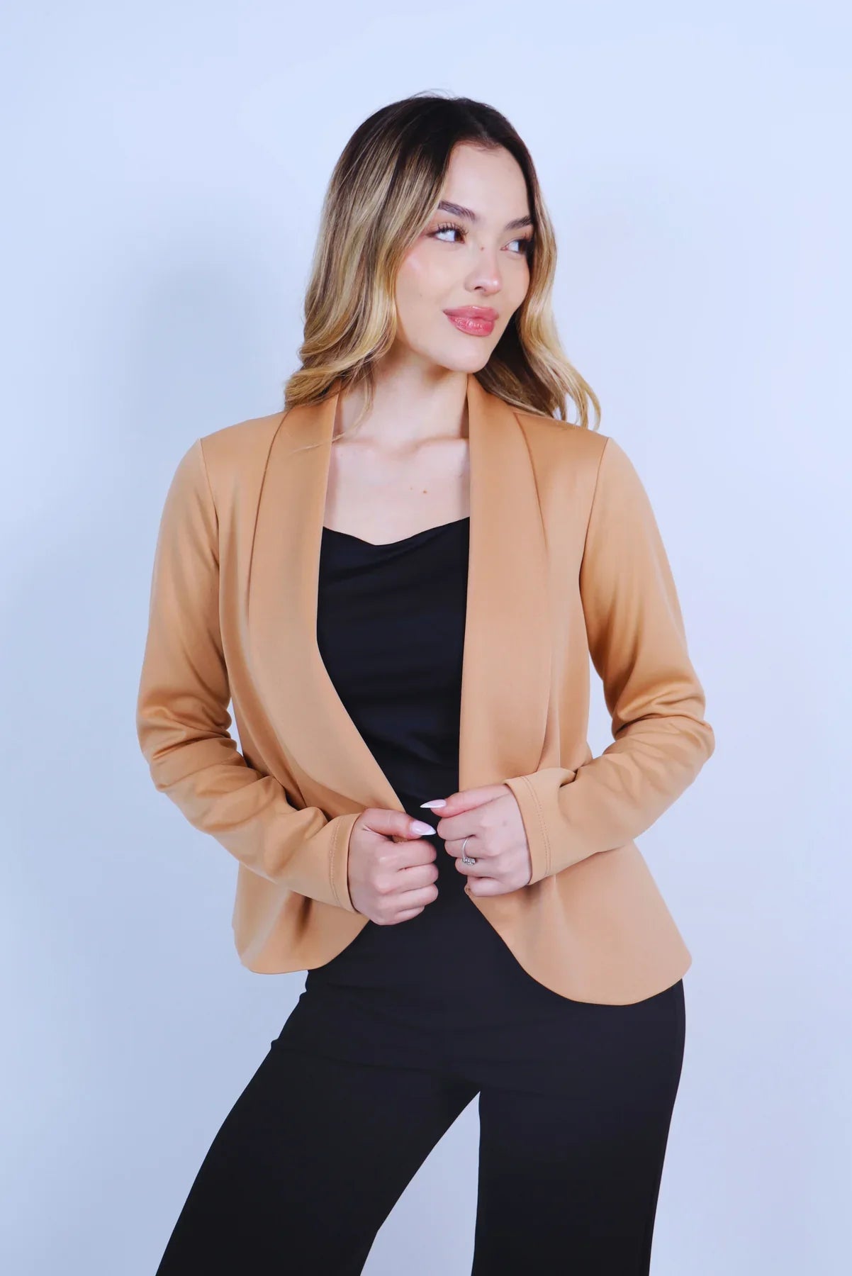 blazer-mujer-básico-camel