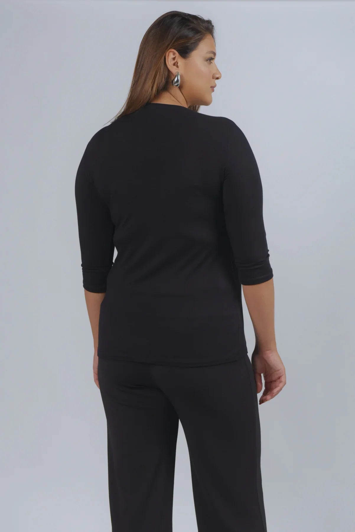polera--mujer-usak-negro