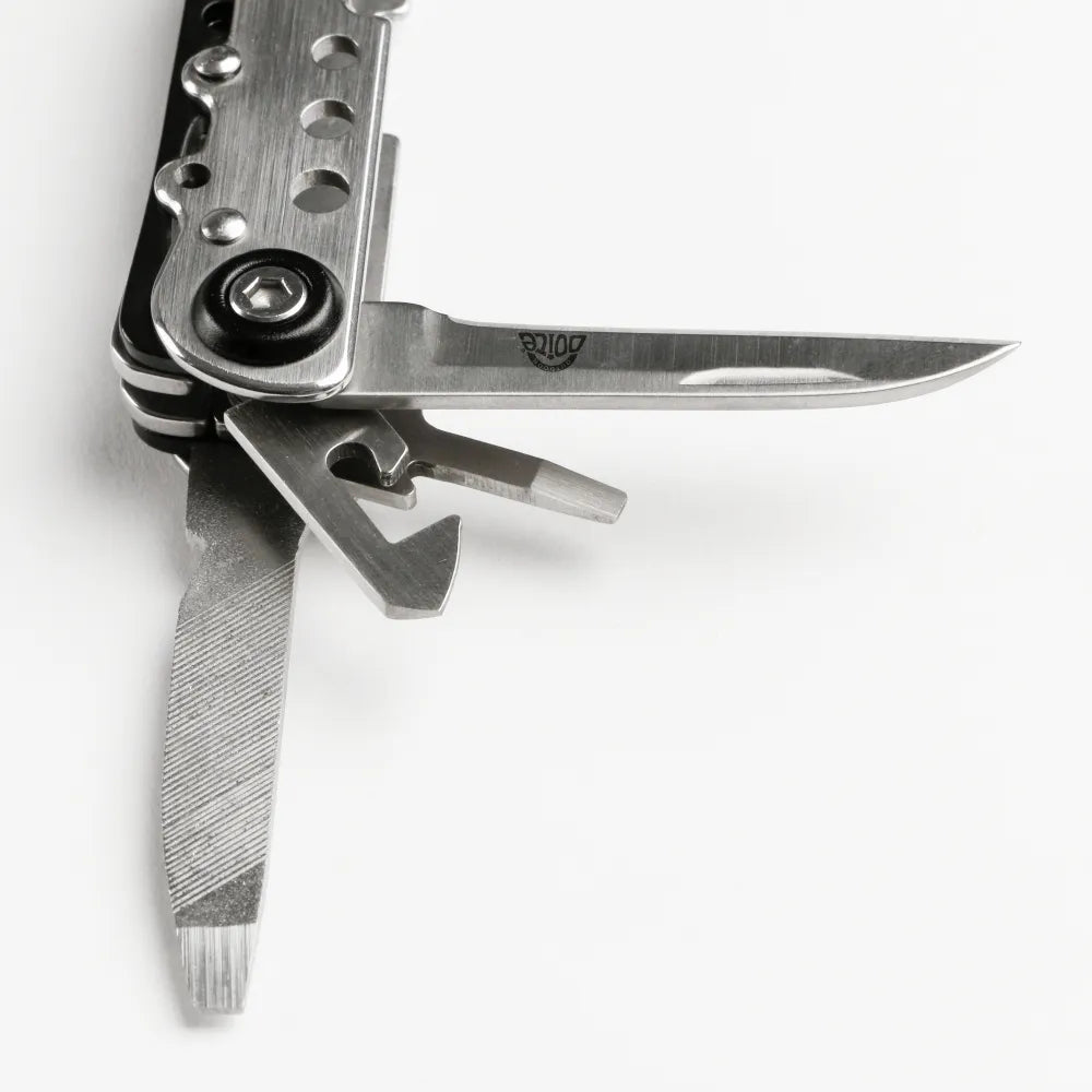 Alicate Multifuncional Acero Inoxidable Kaiman Plateado