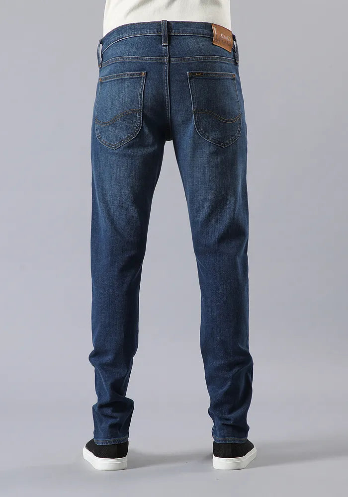 jeans-hombre-luke-slim-tapered-fit-dark-washed