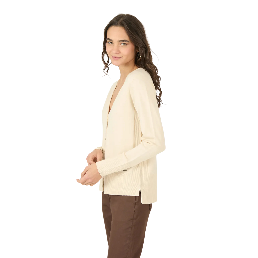 cardigan-mujer-cuello-v-beige