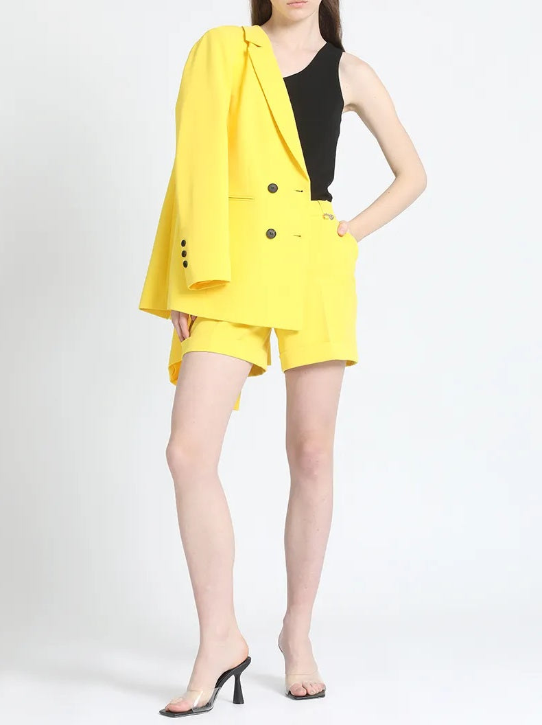 Short con Bastilla Amarillo