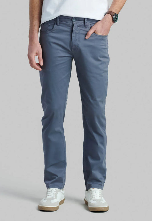 pantalón-hombre-cinco-bolsillos-metal