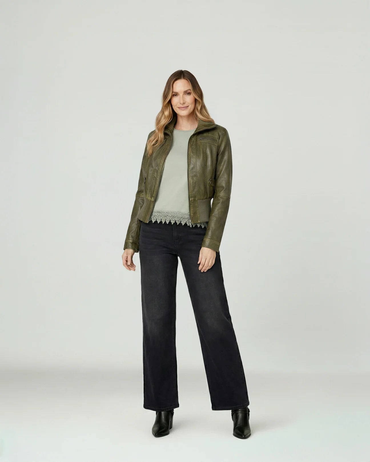Chaqueta Mujer Francisca Regular Cuello Alto Solapa Manga Suelta Militar