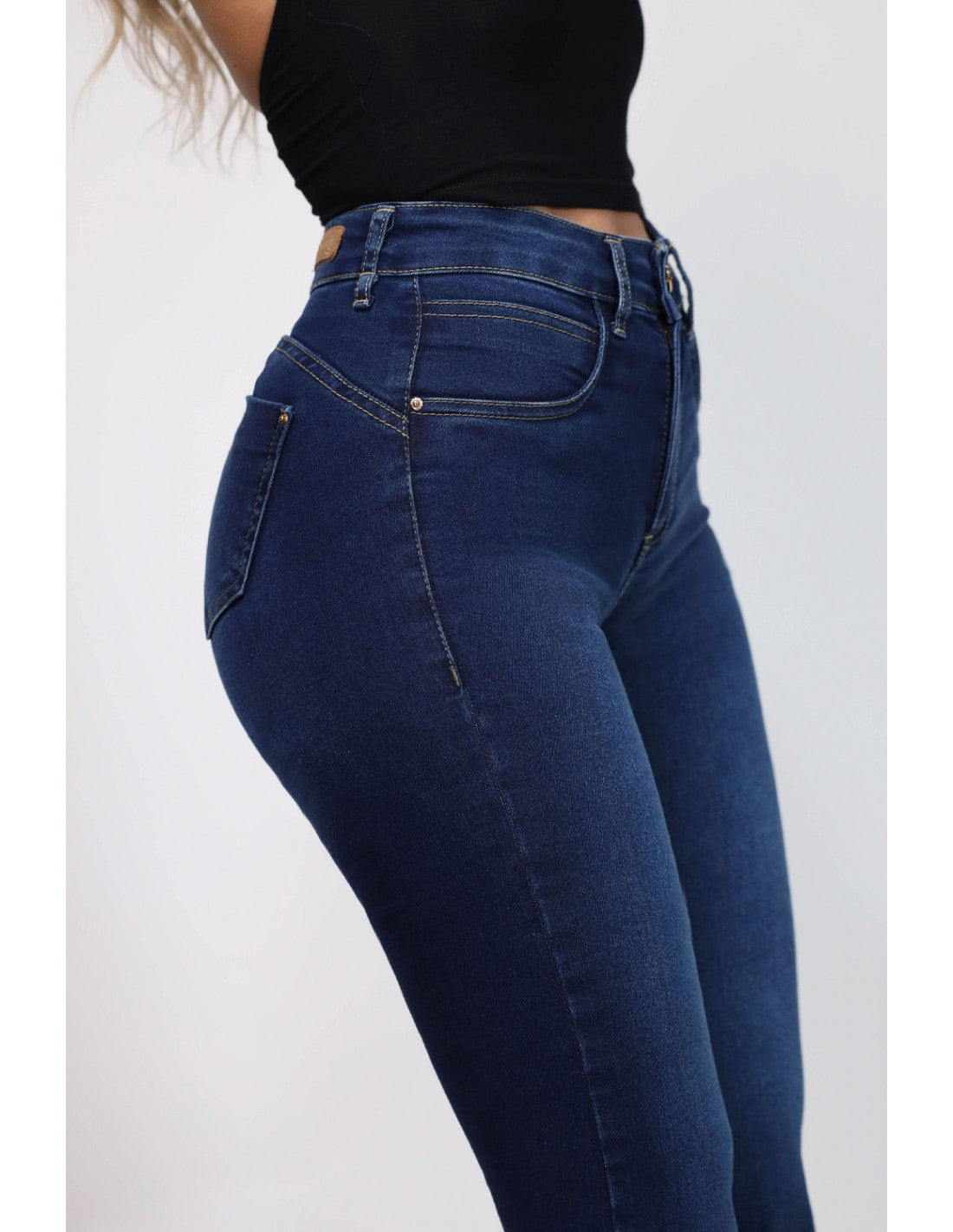 jeans-mujer-efecto-push-up-recto-3962-azul