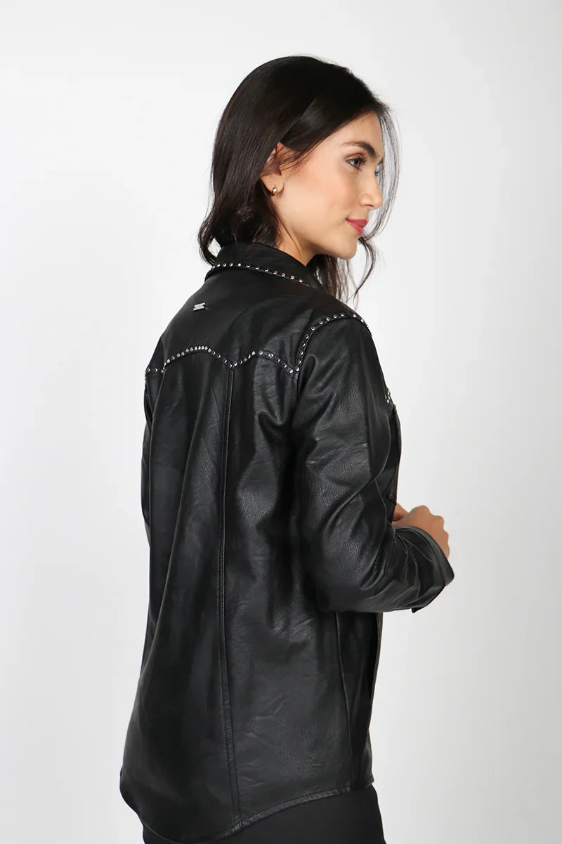 chaqueta-mujer-sobre-camisa-eco-cuero-4619-negro