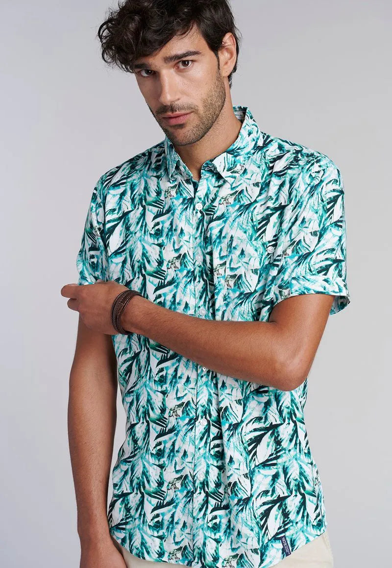 camisa-hombre-estampada-hojas-fj-river