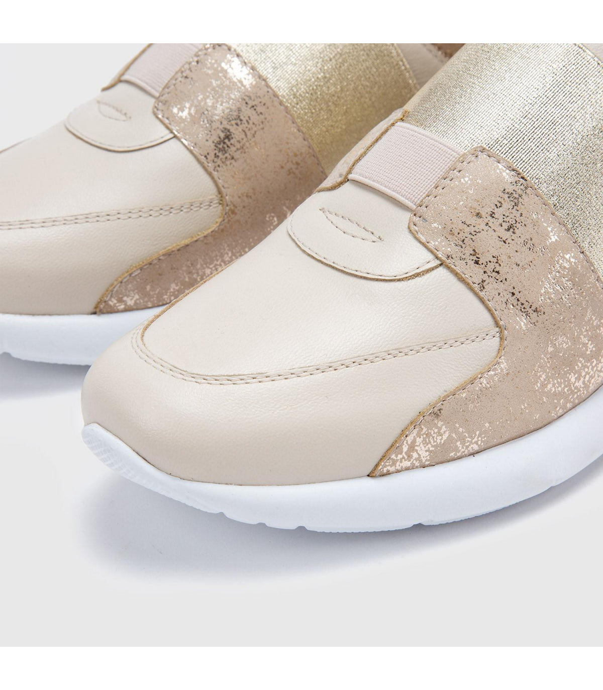 Zapatilla Steffy Dorado