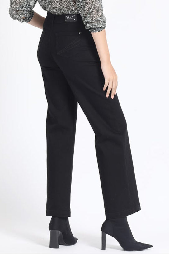 Jeans Mujer Straight Color Tiro Medio Con Bordado Negro