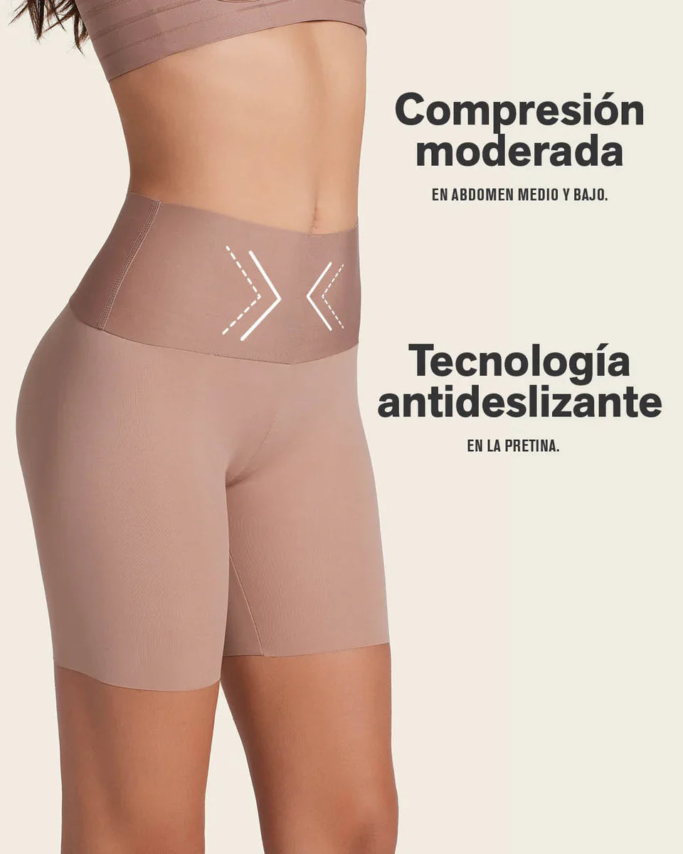 Short Mujer De Control Moderado Aspecto Invisible Con Fajón Antideslizante Café