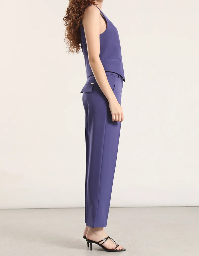 pantalon-mujer-sastre-tiro-alto-con-cinturon-arandano