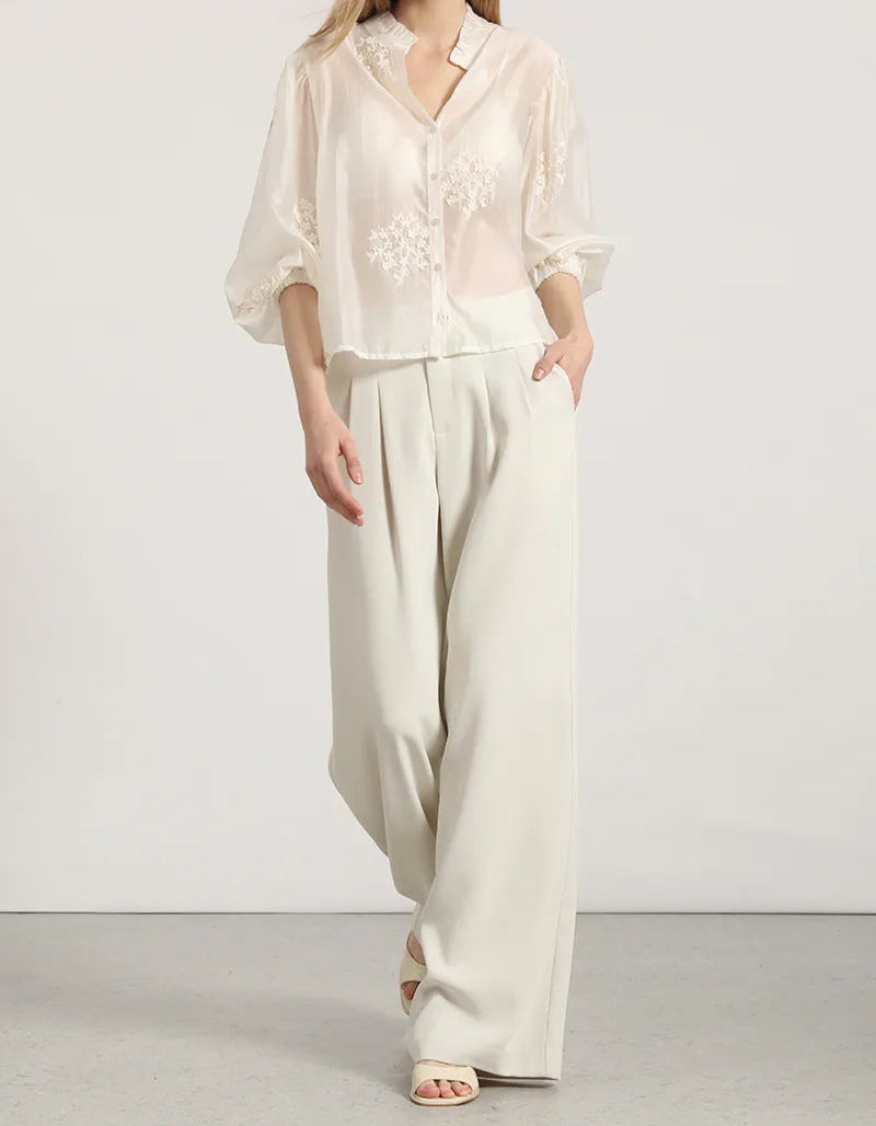 pantalon-mujer-ancho-pinzas-tiro-alto-beige