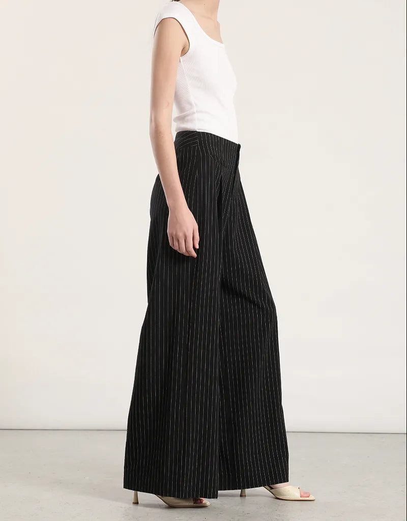pantalon-mujer-ancho-tiro-alto-listado-negro