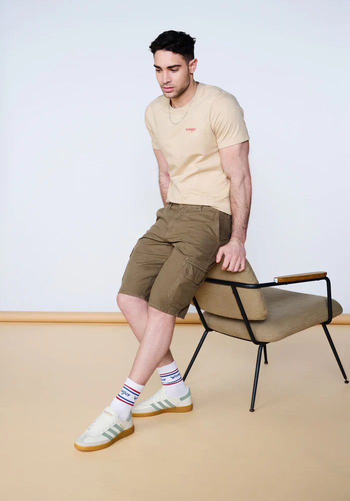 short-hombre-cargo-kaki-