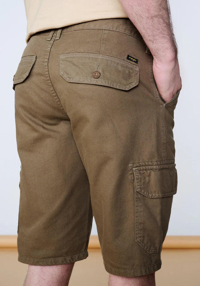 short-hombre-cargo-kaki-
