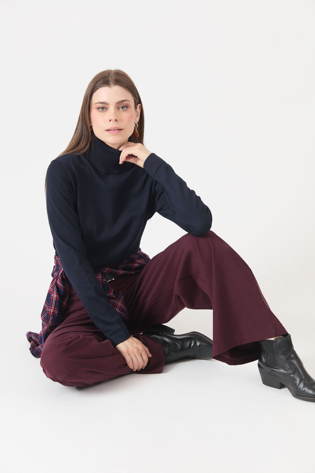 Sweater Mujer Cuello Alto Azul Marino