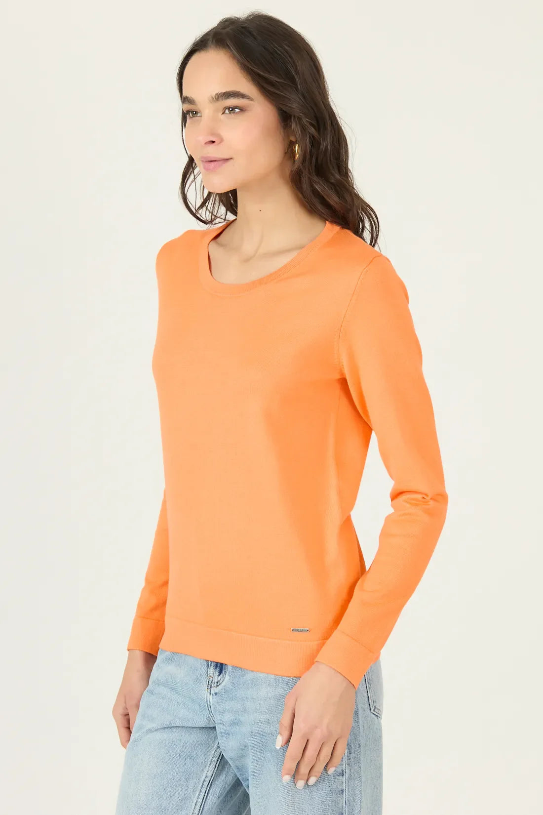 sweater-mujer-cuello-redondo-naranja