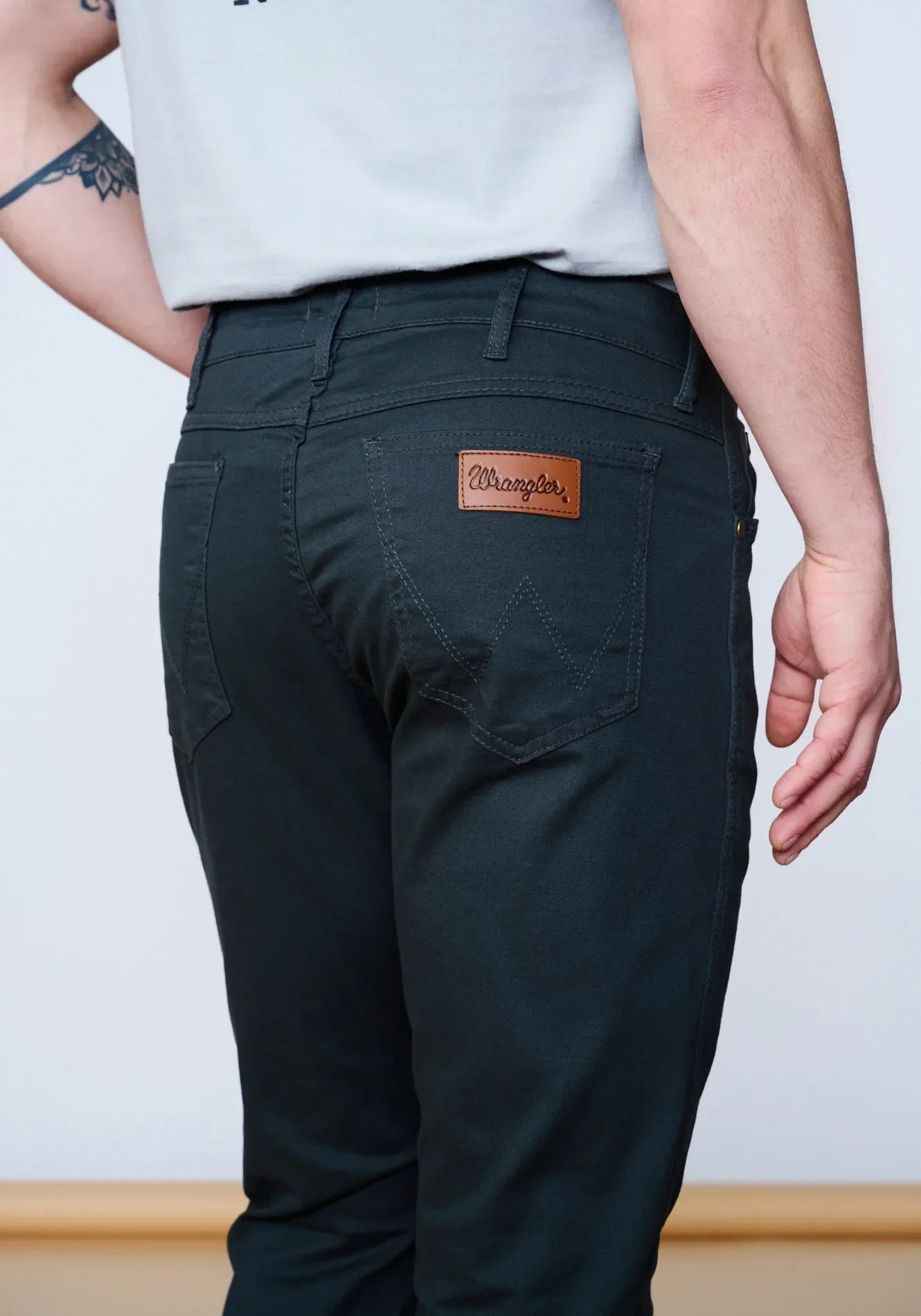 pantalón-hombre-tiro-alto-texas-twill-color-grey