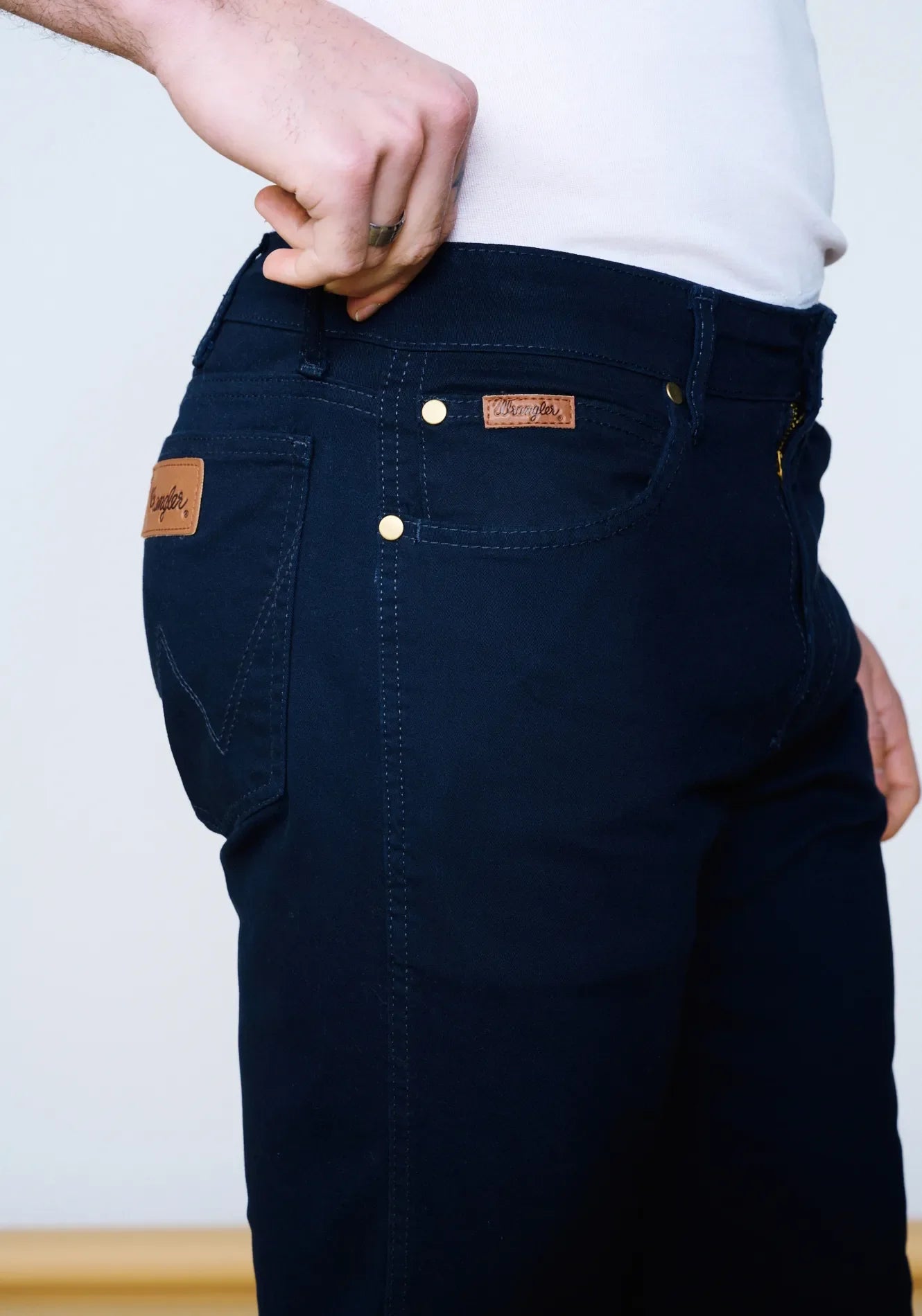 pantalón-hombre-tiro-alto-texas-twill-color-azul-marino
