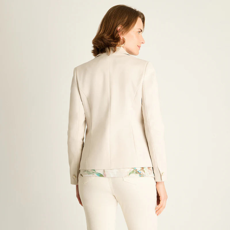 Blazer Mujer Arena de Corte Clásico