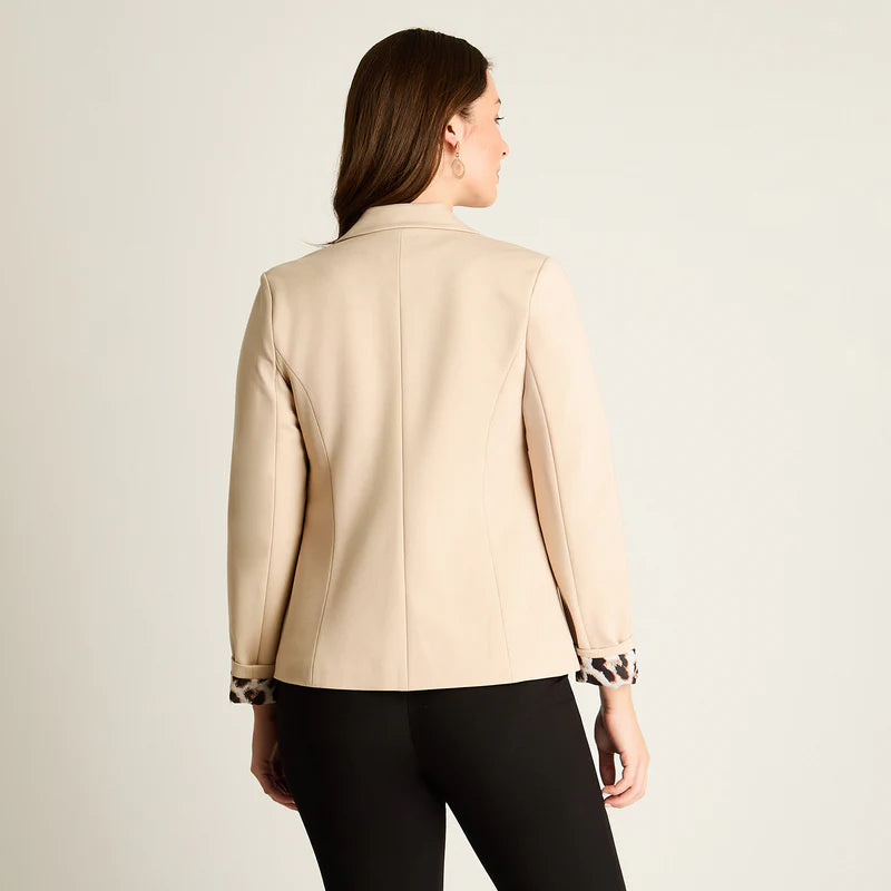 Blazer Mujer Beige con Puños Animal Print