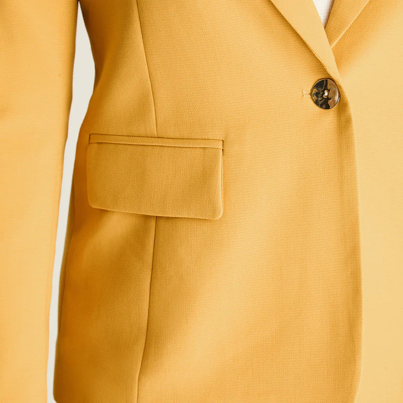 Blazer Mujer Mostaza con Solapa Clásica