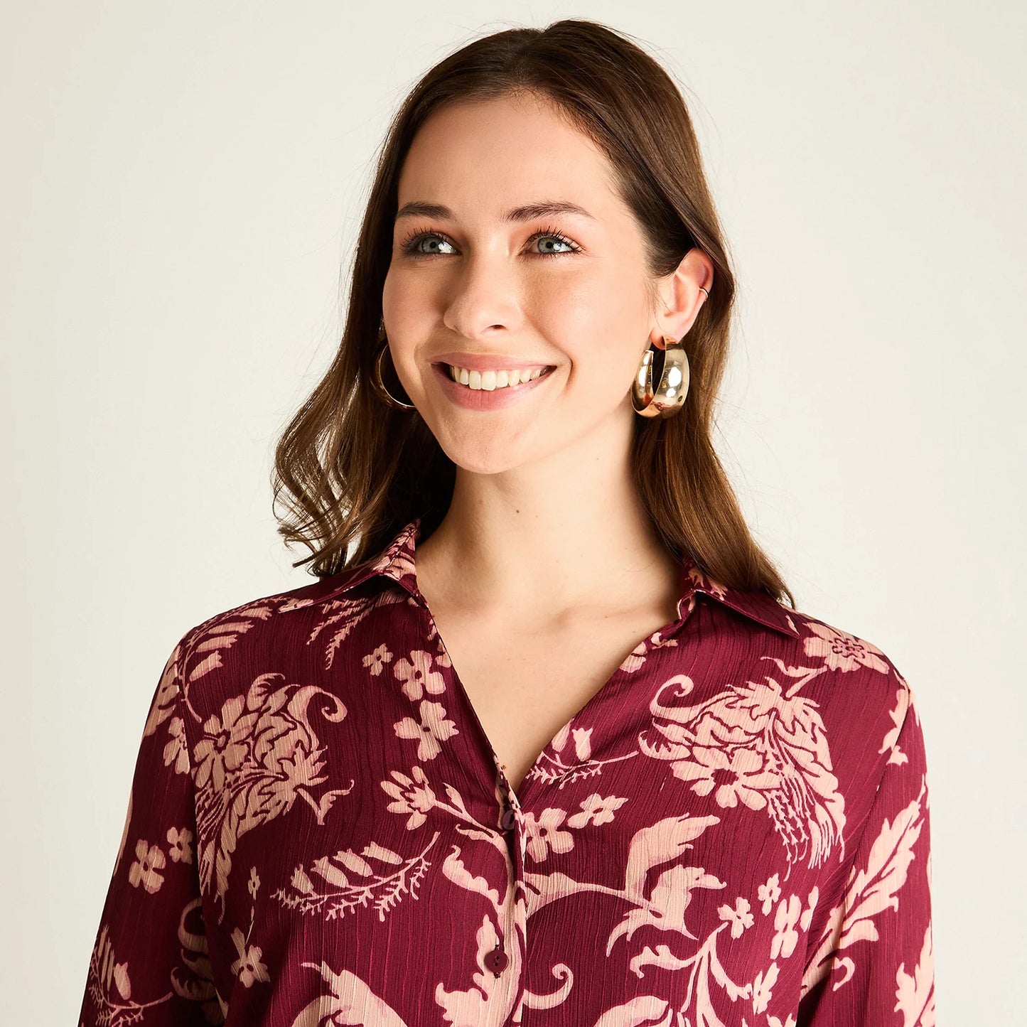 Blusa Mujer Burdeo Estampada Manga Larga
