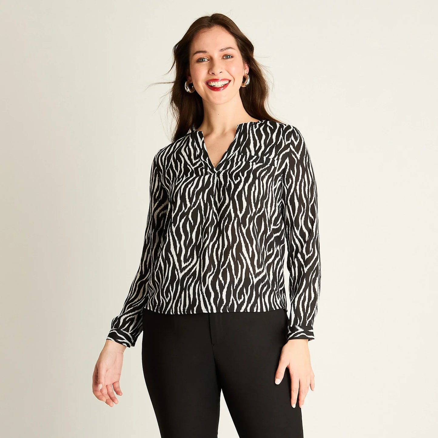 Blusa Mujer Negra Estampado Animal Print