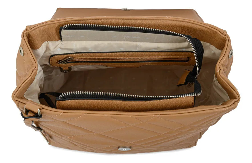Mochila Mujer Con Tapa Anisa Mediana Camel